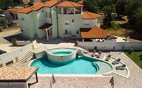 Apartments Amela